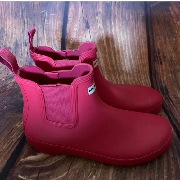 Hunter Chelsea Short Boots Pink! - Picture 2 of 4